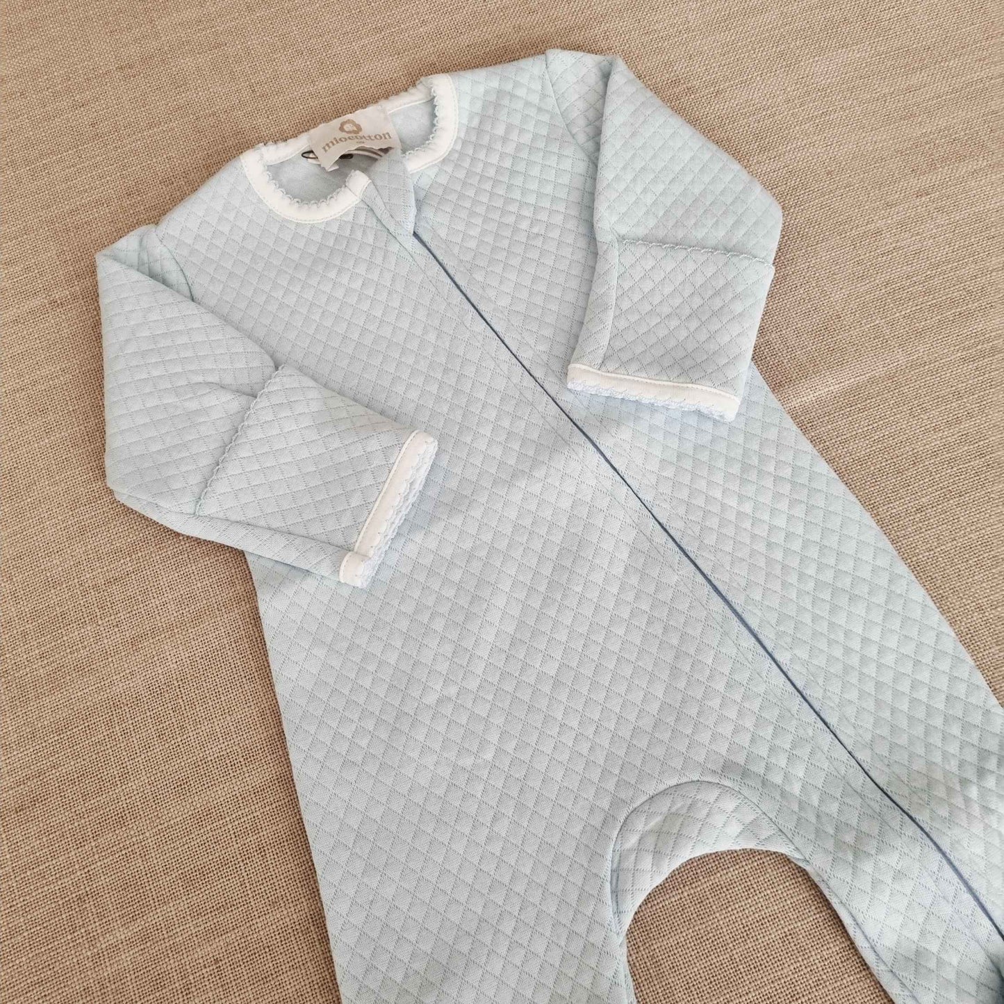 Pijama Rombo con cierre celeste