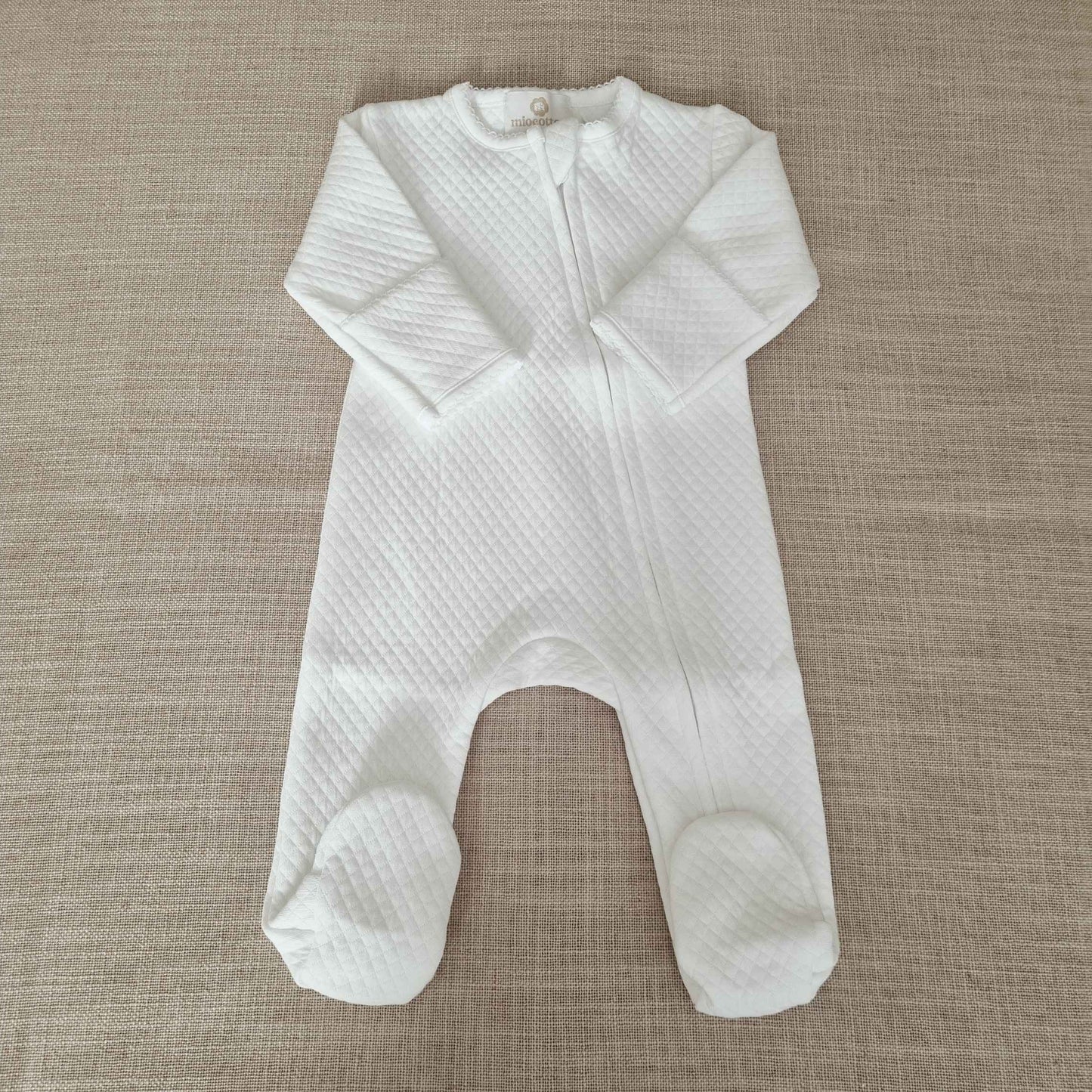 Pijama Rombo con cierre blanco
